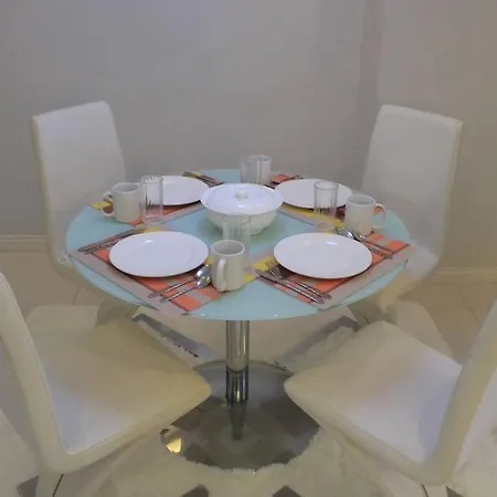 A2J Bgc Luxury 1Br Suite Near Burgos Circle & Mall Manila Exterior photo