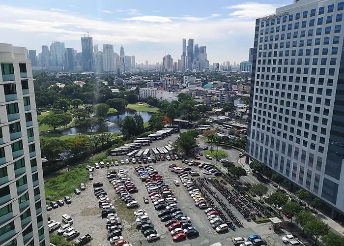 A2J Bgc Luxury 1Br Suite Near Burgos Circle & Mall